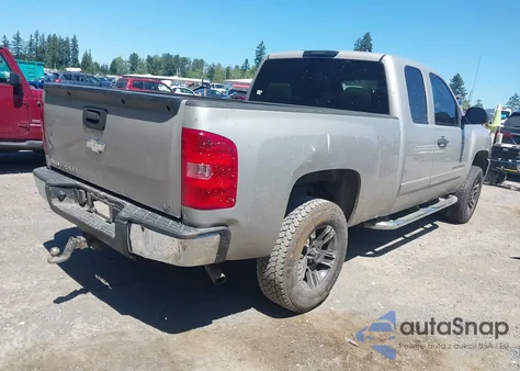 2007 Chevrolet Silverado 1500 Lt1 z USA, uszkodzony, nr VIN 1GCEK19C77Z560378